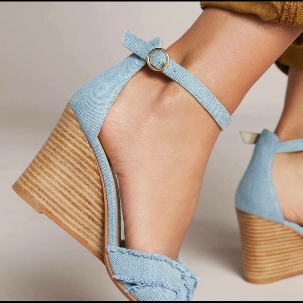 Anthropologie Seychelles Sunrays Wedge